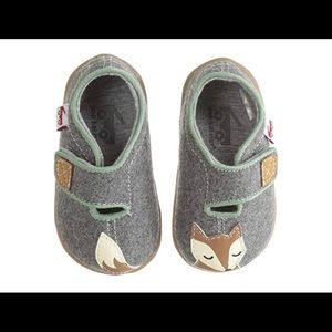 Size 7 Toddler See Kai Run Cruz lol